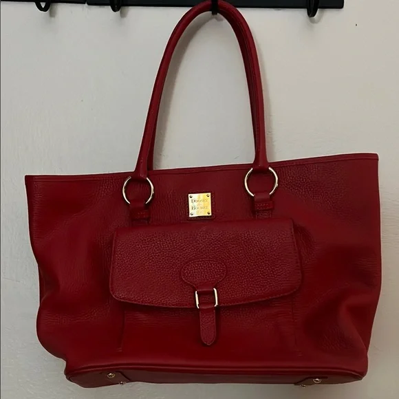 Elegant Red Leather Tote Bag - Picture 1 of 10